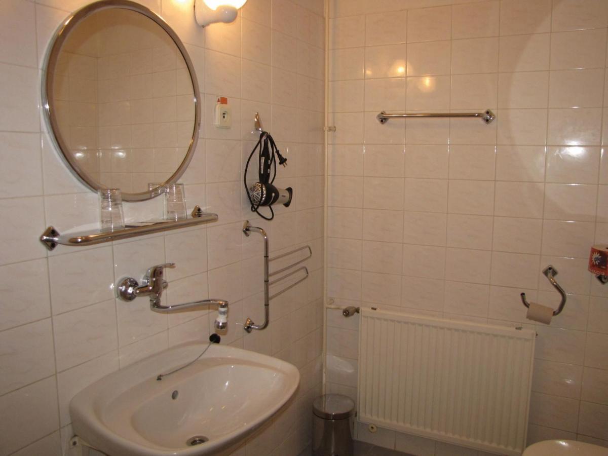 Hotel Bila Ruze Brno Eksteriør bilde